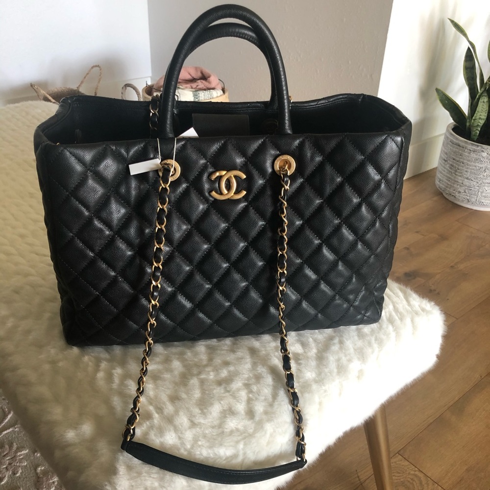 Chanel coco handle tote